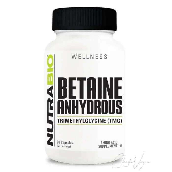 Dose NutraBio Betaine Anhydrous mit 90 Kapseln Betain (Trimethylglycin, TMG), 500mg pro Kapsel, auf weissem Hintergrund