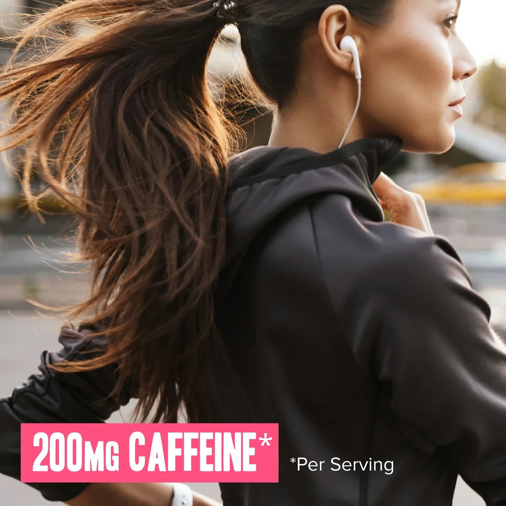 Frau beim Laufen – Nutrex Pre-Workout Essentials mit 200mg Koffein pro Portion